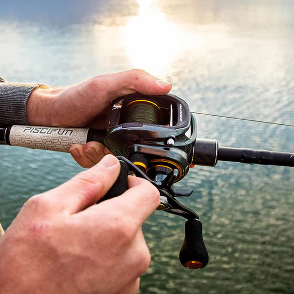 Piscifun® AlinoX 300 Low Profile Baitcasting Reel Casting Reels 8 Piscifun® AlinoX 300 Low Profile Baitcasting Reel Casting Reels - Image 2